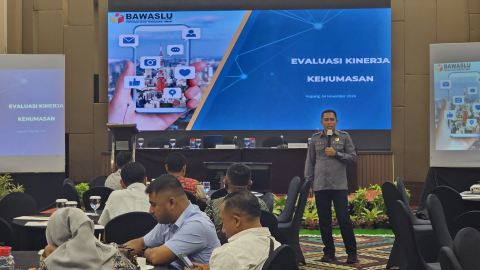 Rapat evaluasi kehumasan 