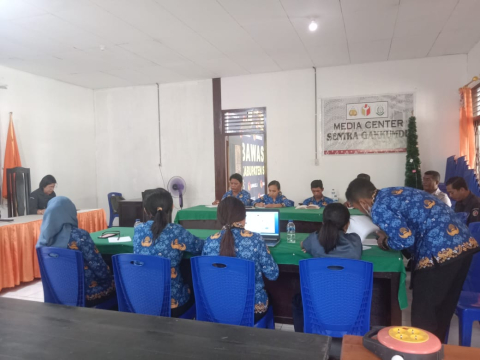 foto rapat  bersama