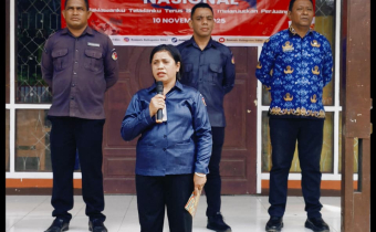 Bawaslu Sikka Peringati Hari Pahlawan 2025